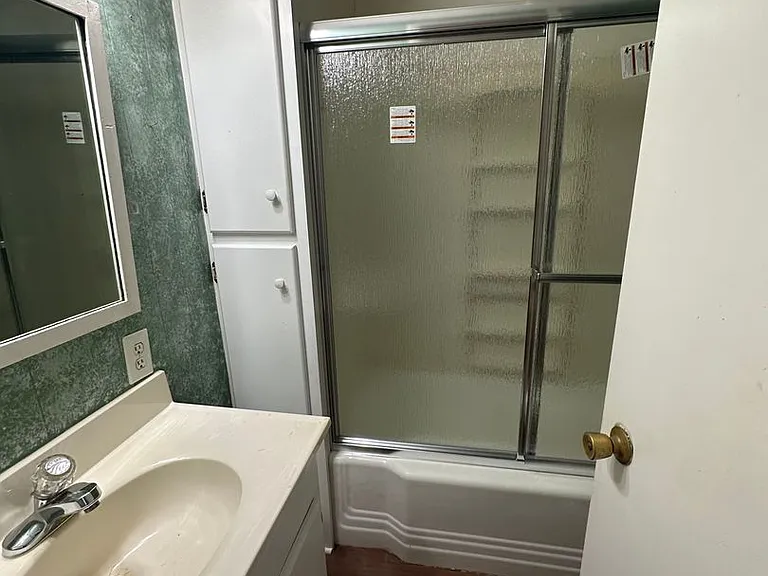 1401 Sidney Ave — Photo 11