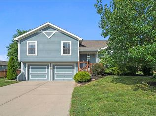 10606 N Skiles Ave, Kansas City, MO 64157