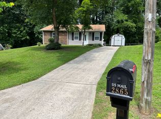 2865 Aztec Ct, Winston Salem, NC 27103