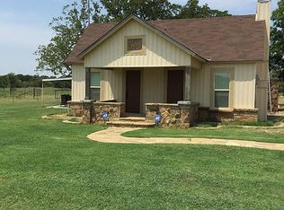 596 Brock Rd, Bellevue, TX 76228