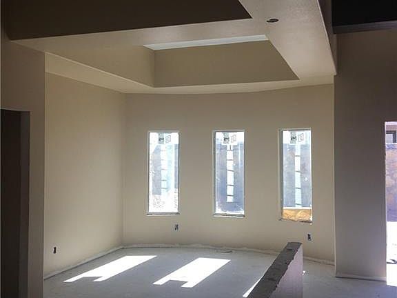 3rd image of 14748 Hunters Grove Ave
