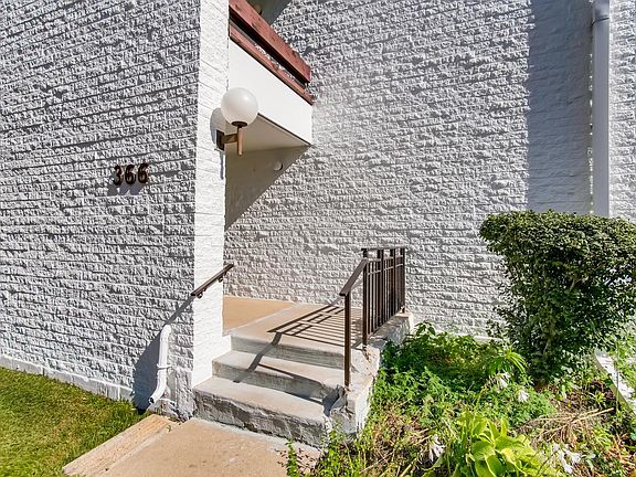 2nd image of 366 W Miner St APT 3A