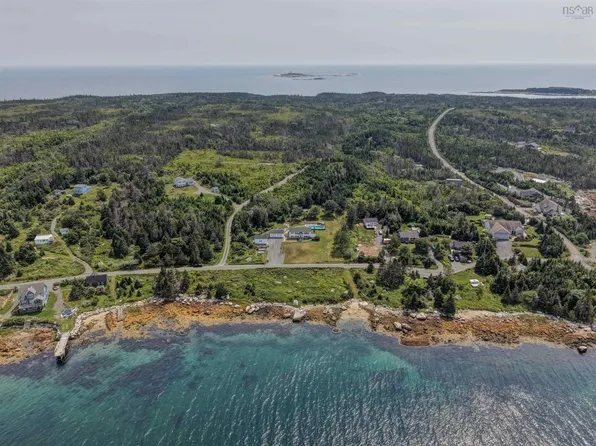 436 Bald Rock Rd, Halifax, NS B3V 1K9
