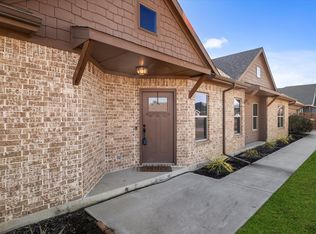 415 Montague St, Pilot Point, TX 76258