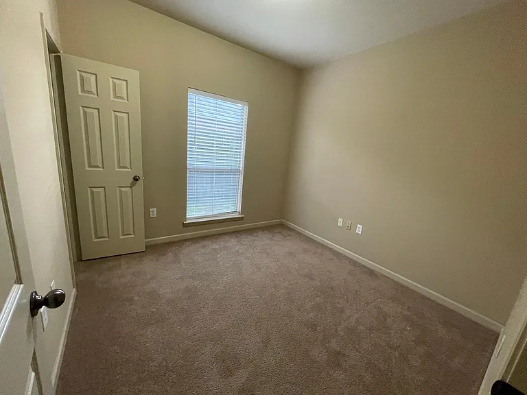 12149 Cypress Park Dr — Photo 10