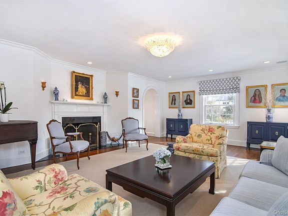 5th image of 41 Sturgis Road