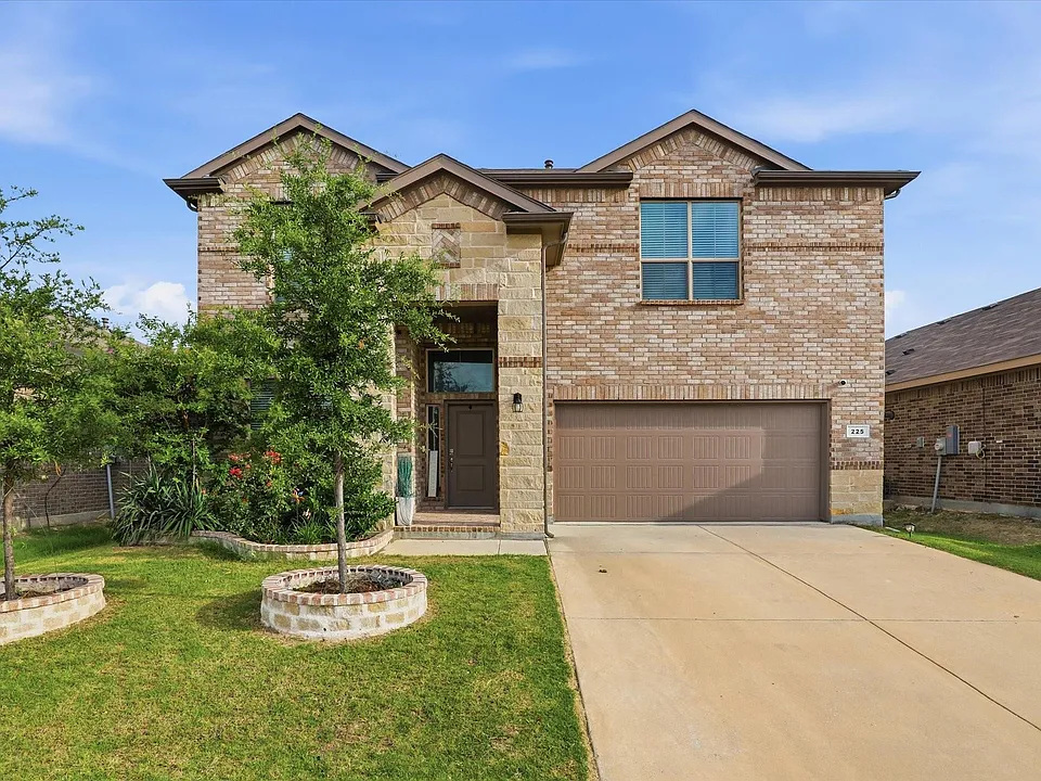 225 Oldcastle Way