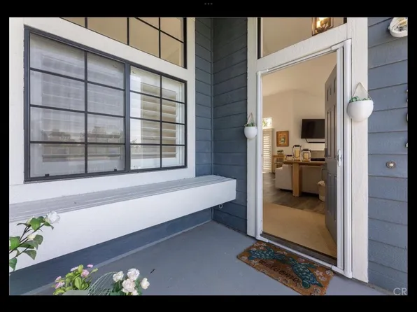 20362 Bridgeside Ln Unit 204, Huntington Beach, CA 92646