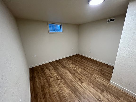 5th image of 715 N Tennyson St #D