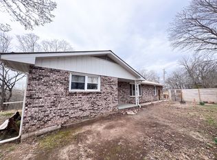 18852 Spring St, Hermitage, MO 65668