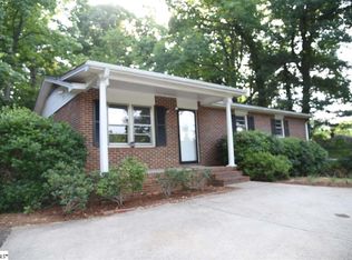 608 Memorial Drive Ext, Greer, SC 29651