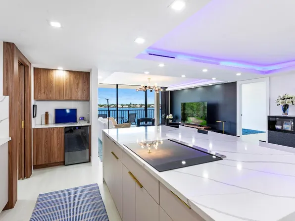 134 Lakeshore Dr APT 416, North Palm Beach, FL 33408