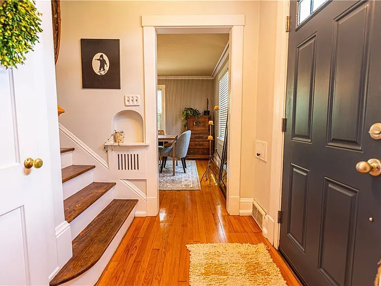 212 Roosevelt Ave — Photo 21