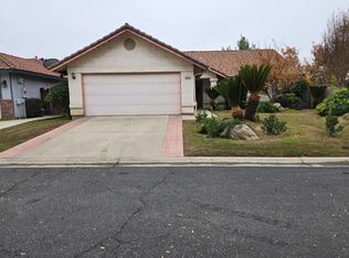 2645 Fowler Ave, Clovis, CA 93611