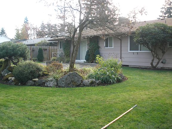 3rd image of 6342 121st Pl SE