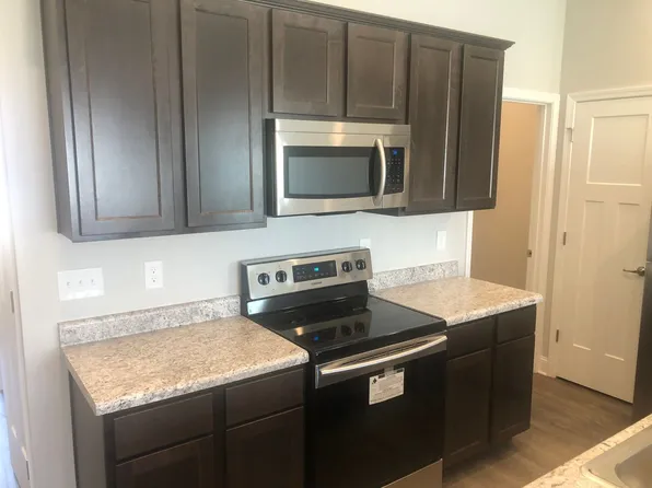 7557 Long Shot Ln #Am61, Knoxville, TN 37918