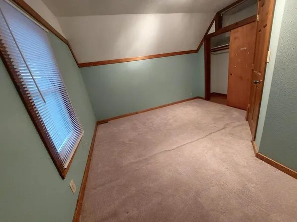 1577 East Gate DRIVE, Watertown, WI 53094