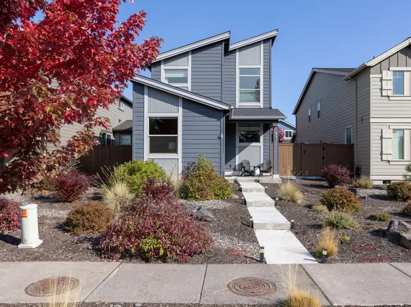 20884 SE Sotra Loop, Bend, OR 97702