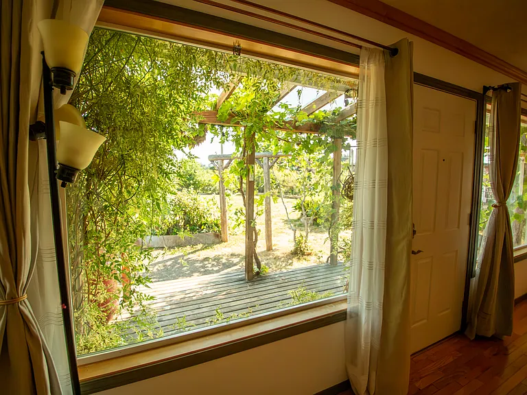 1281 E Anderson Rd — Photo 50