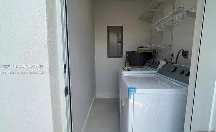 6820 SW 13th Ter — Photo 23