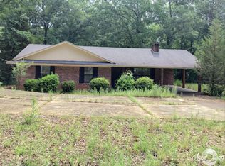 904 Lebanon Rd, Eupora, MS 39744