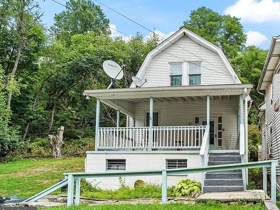 3rd image of 335 Strode Ave