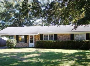 709 Ynestra Dr, Mobile, AL 36609