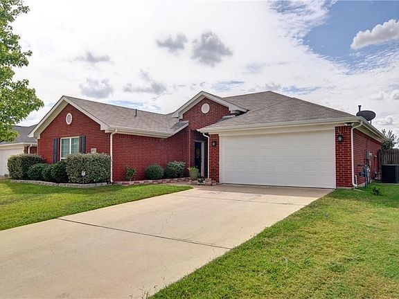 2nd image of 4706 Valleyview Dr