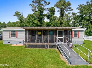 1214 Sea Holiday St SW, Supply, NC 28462
