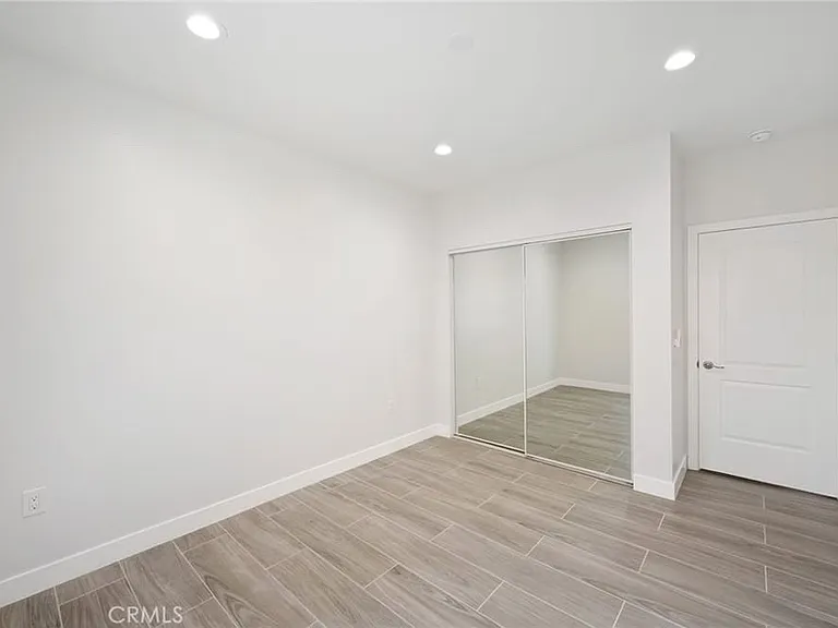 768 N Workman St — Photo 9
