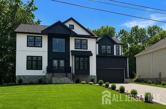 1st image of 80 Gaywood Ave
