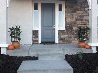 826 W Main St, Winters, CA 95694