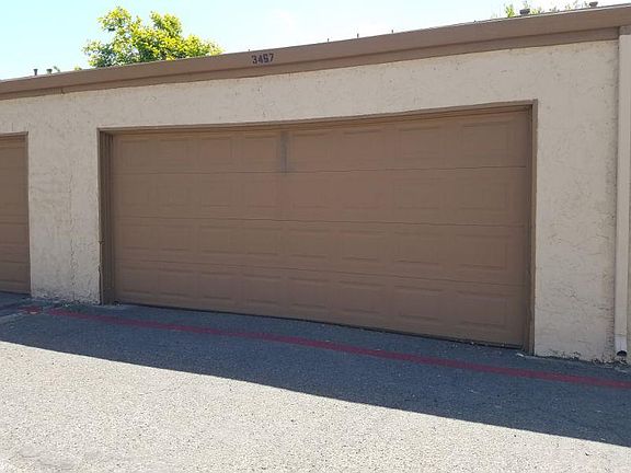 3rd image of 3457 Sassafras Dr