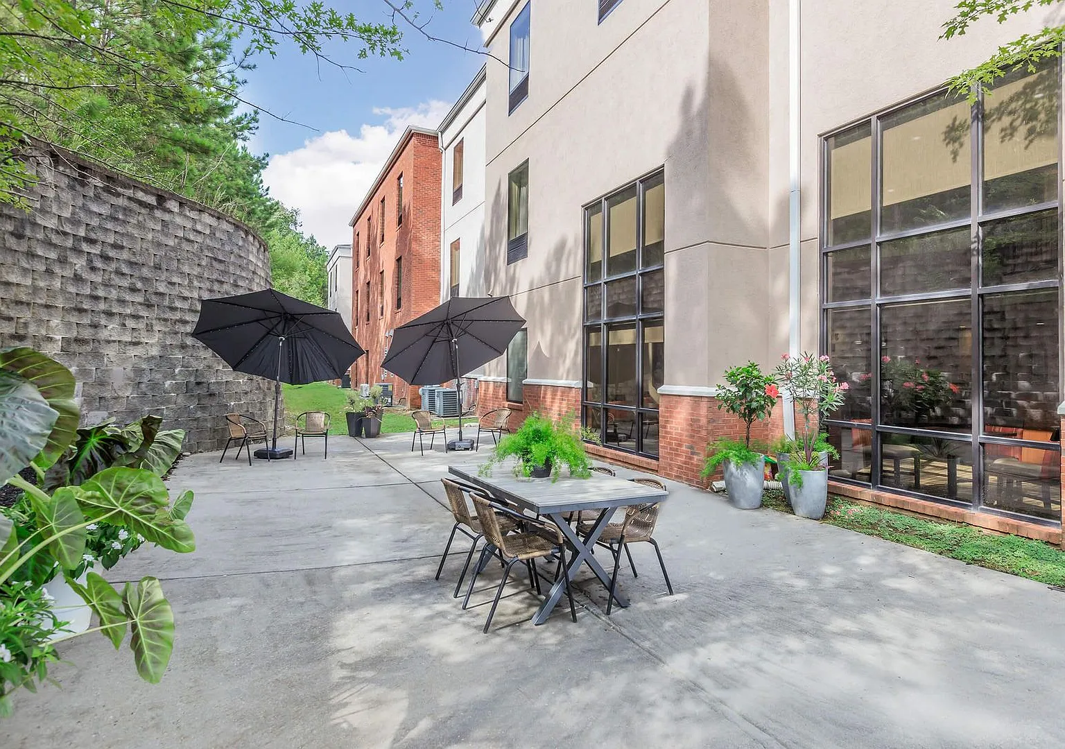 Hilltop Lofts — Photo 3