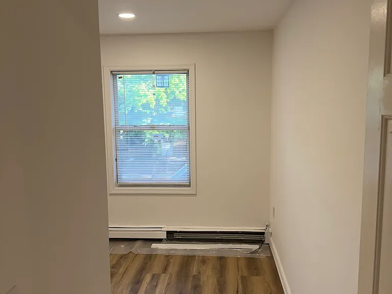 61 Tyler St #B — Photo 8
