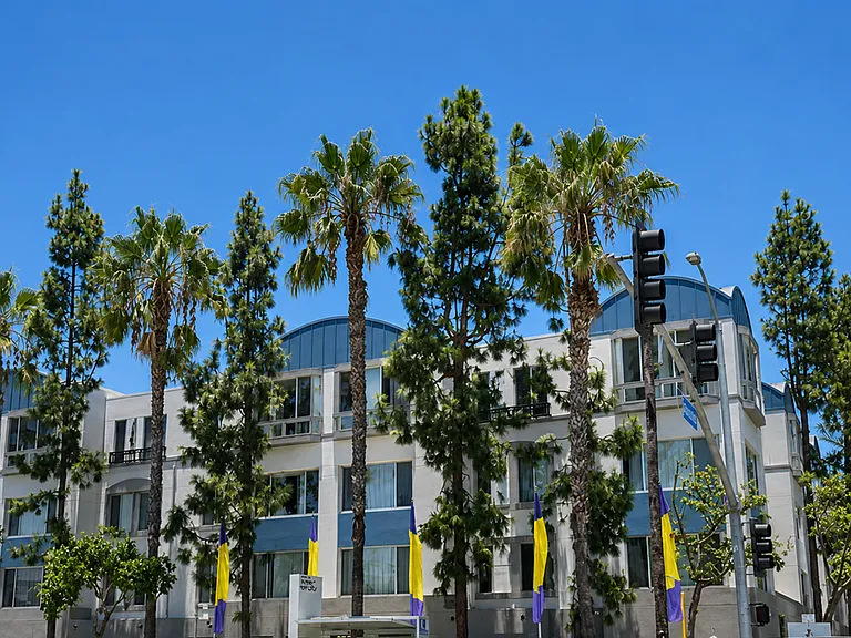 Prism at NoHo — Photo 18