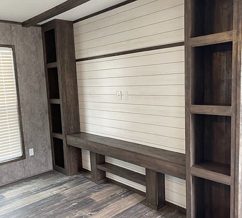 2nd image of 416 Spruce Aly