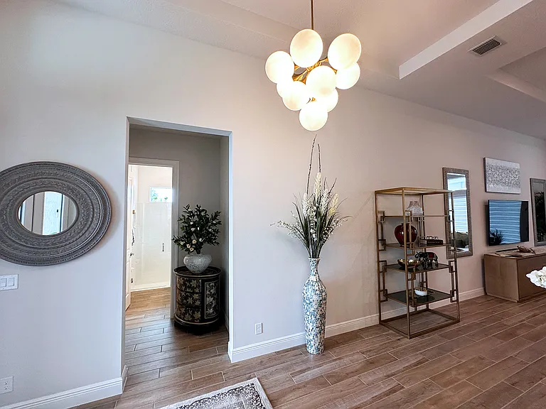 10027 Timber Creek Way — Photo 5