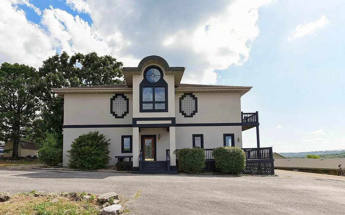 Building Photo - 4 Kissee Ave #1