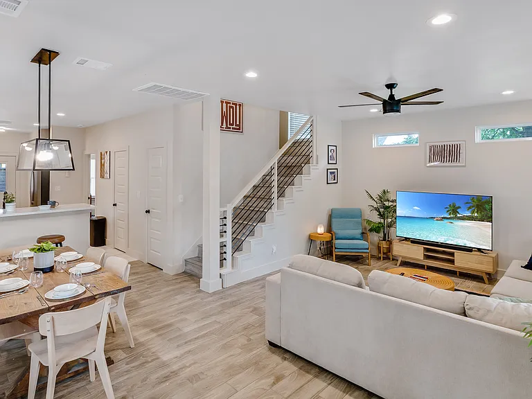1227 Mason St — Photo 9