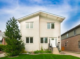 2411 Spruce St, River Grove, IL 60171