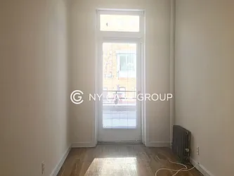 Rented by NY Casa Group