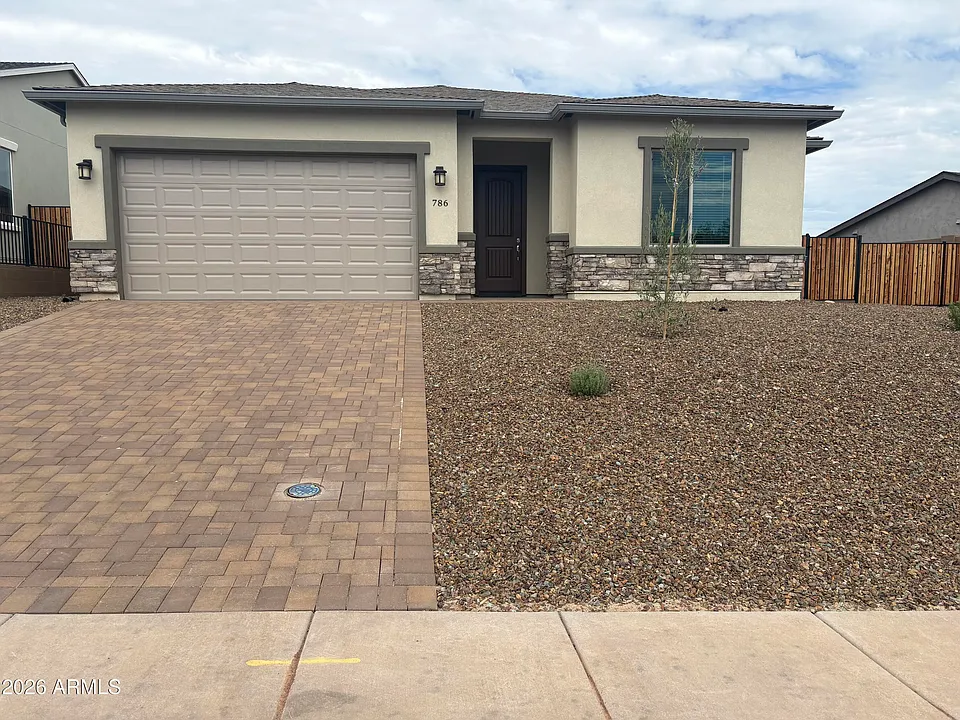786 Flat Iron Rd