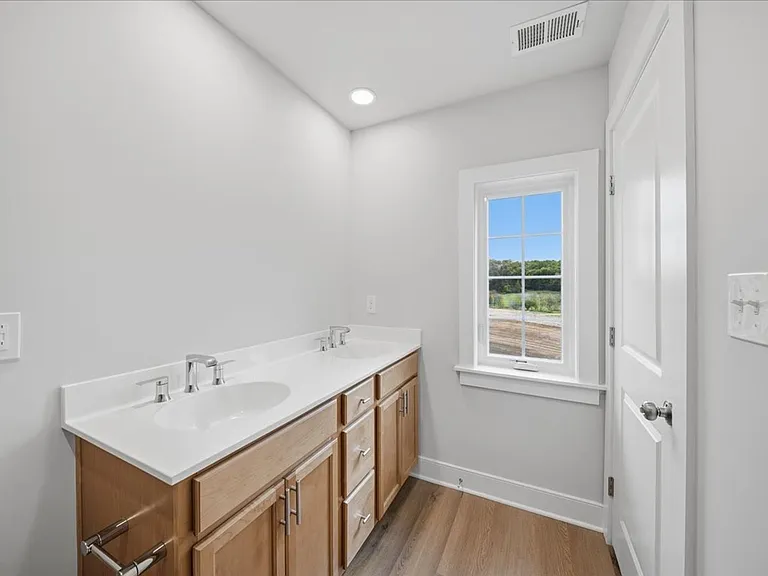 505 Freeman St — Photo 22