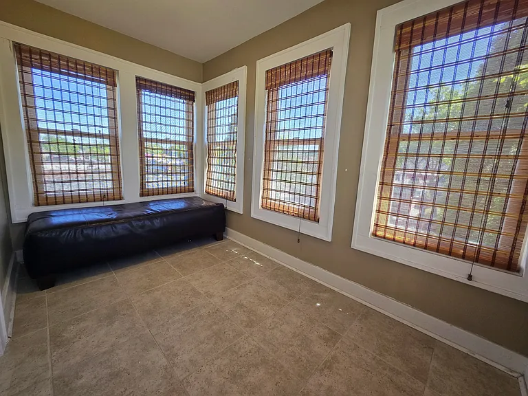 7008 W North Ave — Photo 6