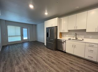 91-3641 Iwikuamoo St APT 8406, Ewa Beach, HI 96706
