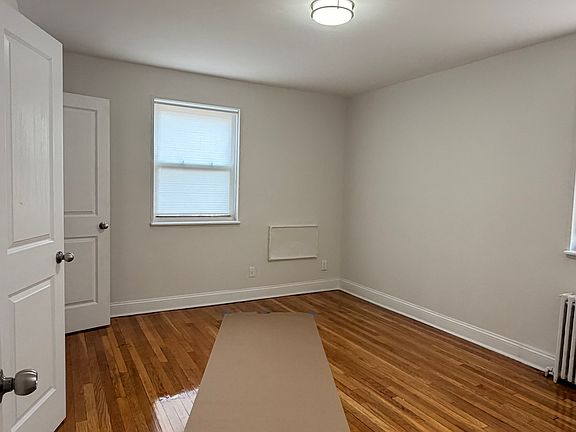 3rd image of 67-14 224th St #A