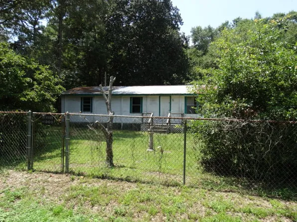 9423 Pinewood Ave, Elberta, AL 36530