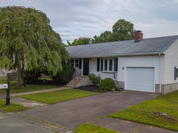 25 Diane Rd, Peabody, MA 01960