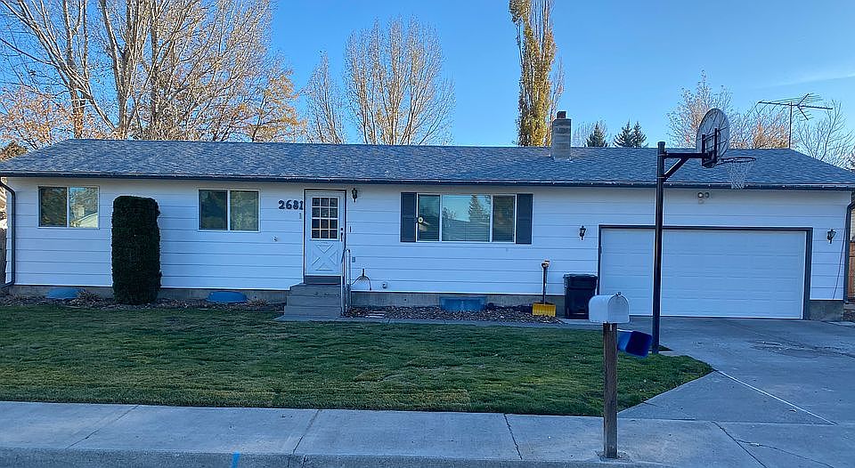 1st image of 2681 Hallon St